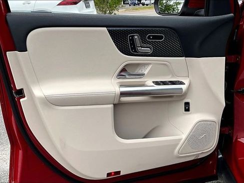 New 2026 Mercedes-Benz GLA 250 image 13