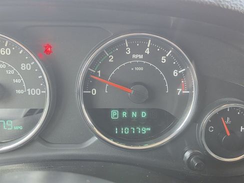 Used 2018 Jeep Wrangler Unlimited Sport S AWD/4WD image 35