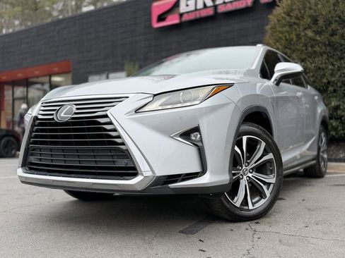 Used 2018 Lexus RX 350L FWD image 2