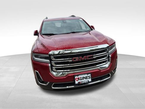 Used 2023 GMC Acadia SLT AWD/4WD image 4