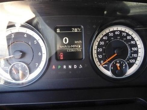 Used 2017 RAM 1500 Express w/ Black Ram 1500 Express Group AWD/4WD image 15