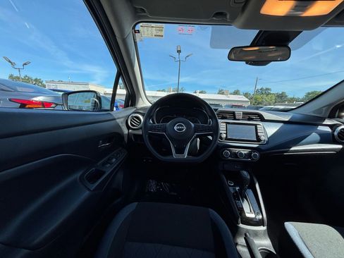 Used 2025 Nissan Versa SV FWD image 32