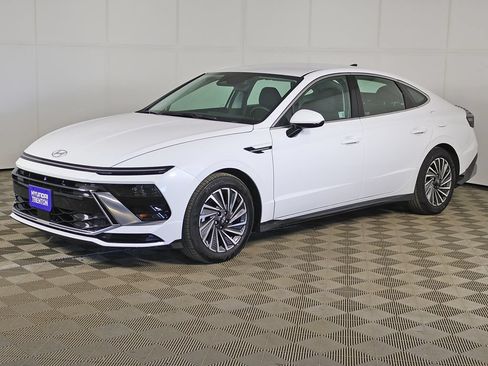 Used 2025 Hyundai Sonata SEL FWD image 7