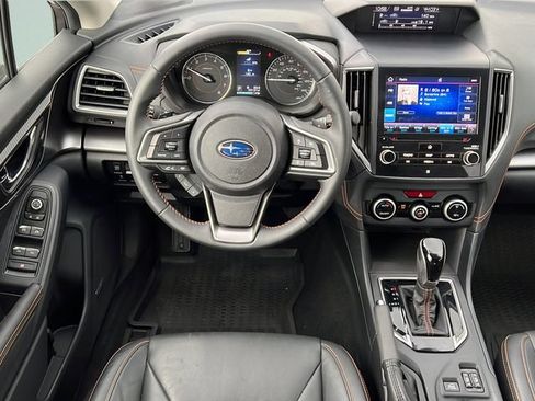 Used 2019 Subaru Crosstrek 2.0i Limited w/ Moonroof Package w/Navigation AWD/4WD image 12