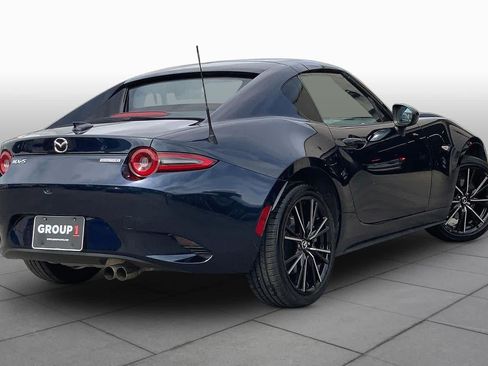 Used 2025 MAZDA MX-5 Miata RF Grand Touring RWD image 11