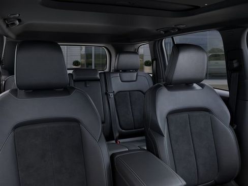 New 2026 Jeep Grand Cherokee Altitude image 27