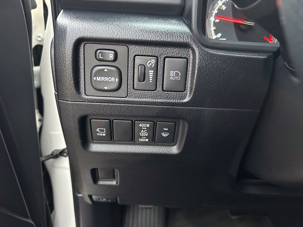 Used 2023 Toyota 4Runner Limited AWD/4WD image 25