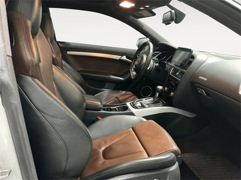 Used 2013 Audi S5 Prestige w/ Prestige Pkg image 10