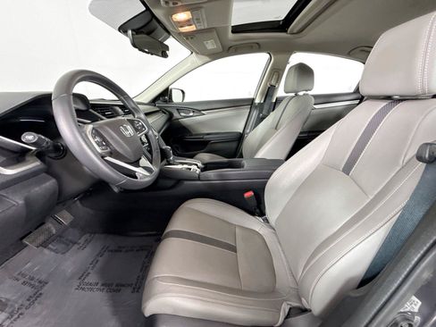 Used 2019 Honda Civic EX-L image 3
