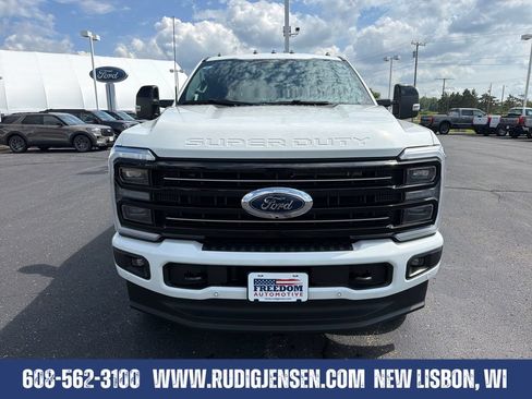 Used 2025 Ford F350 Platinum AWD/4WD image 8