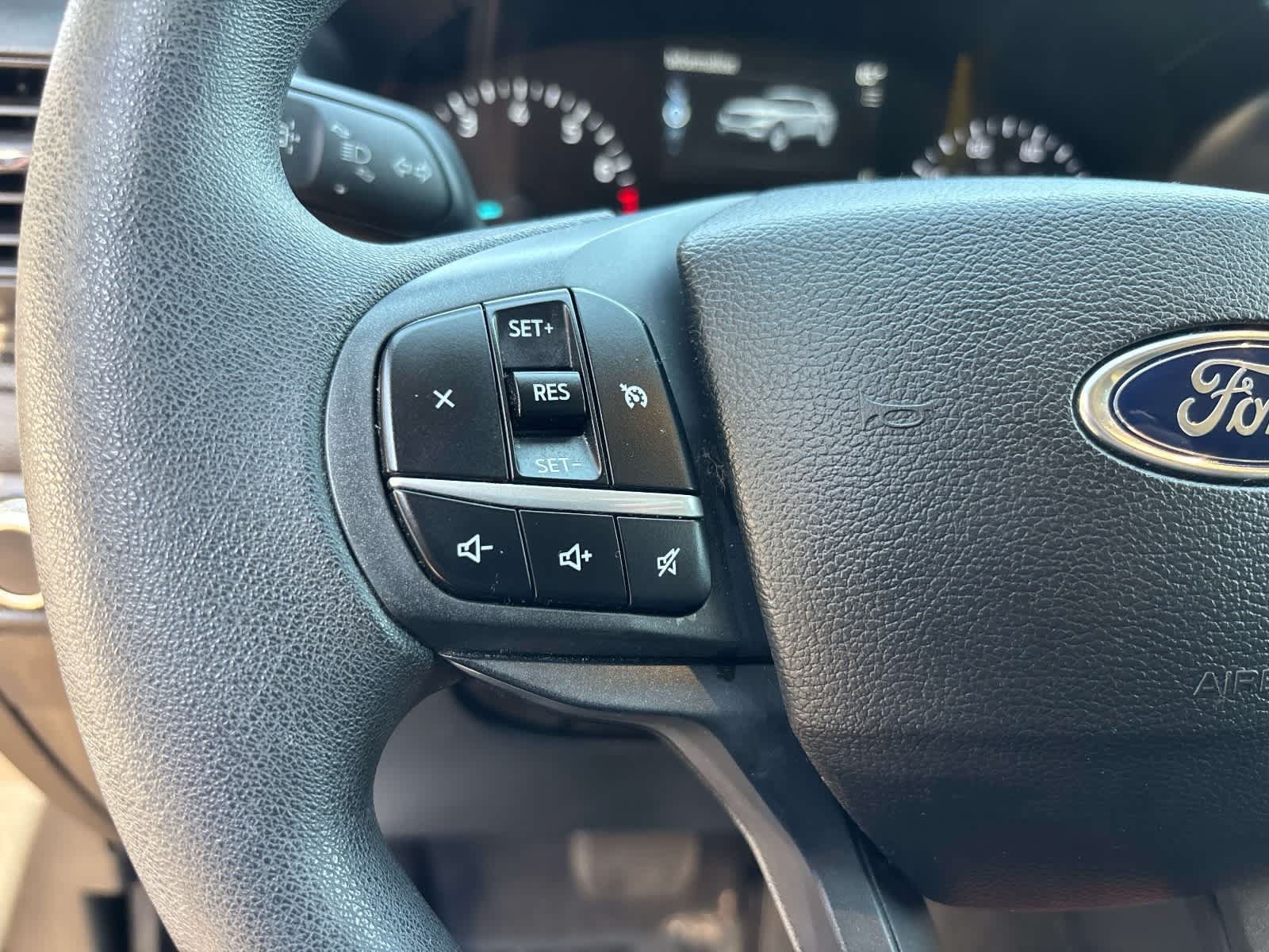 Used 2022 Ford Explorer 4WD image 20