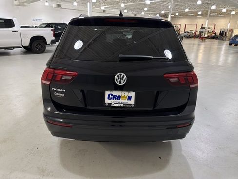 Used 2021 Volkswagen Tiguan S FWD image 7