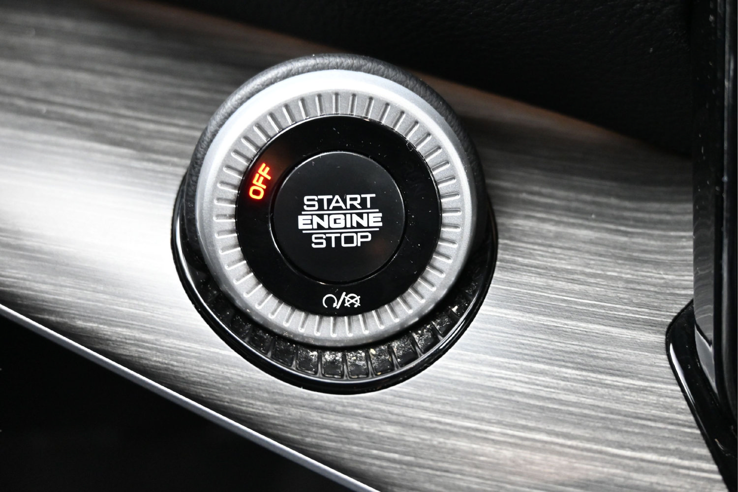 Used 2024 Jeep Wagoneer Series II AWD/4WD image 9