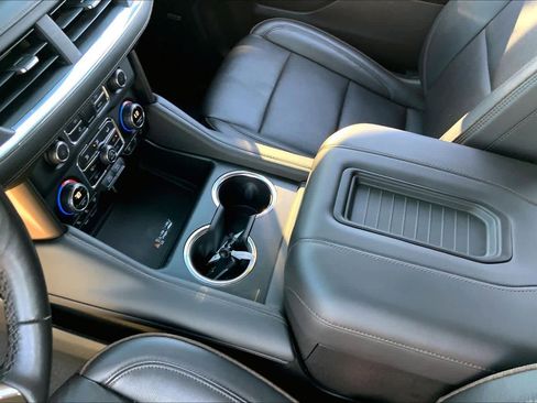 Used 2023 Chevrolet Tahoe High Country w/ Premium Package 2 image 16