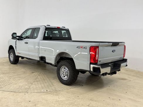 New 2026 Ford F250 XL AWD/4WD image 3