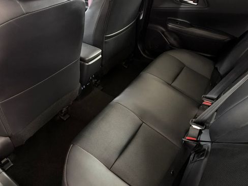 Used 2024 Toyota Prius Prime Premium w/ Advanced Technology Package FWD image 4