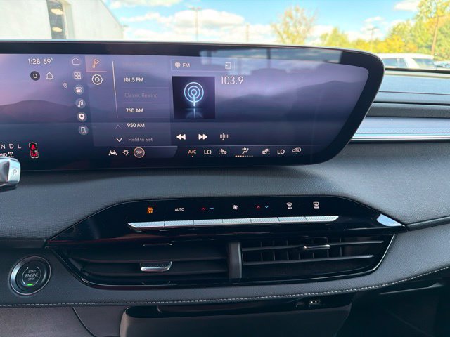 Certified 2026 Buick Enclave Sport Touring AWD/4WD image 17