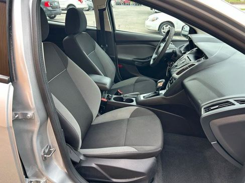 Used 2013 Ford Focus SE FWD image 8
