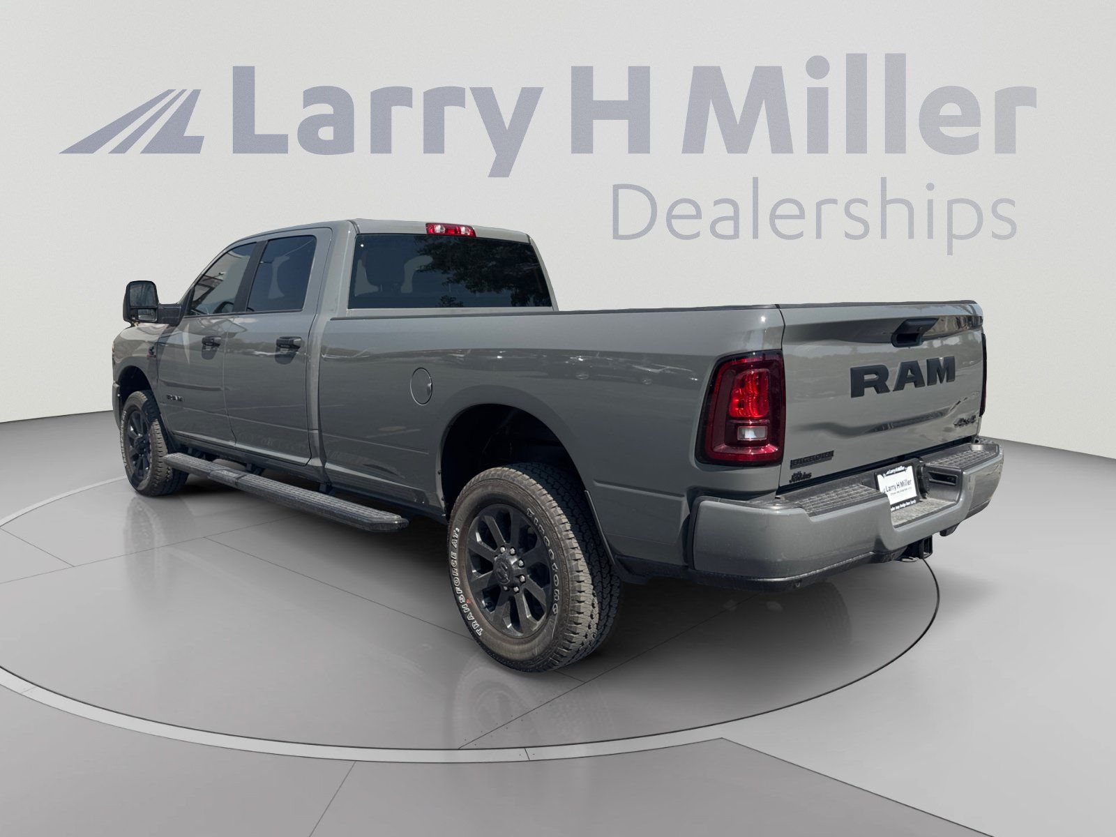 New 2026 RAM 2500 Big Horn AWD/4WD image 3