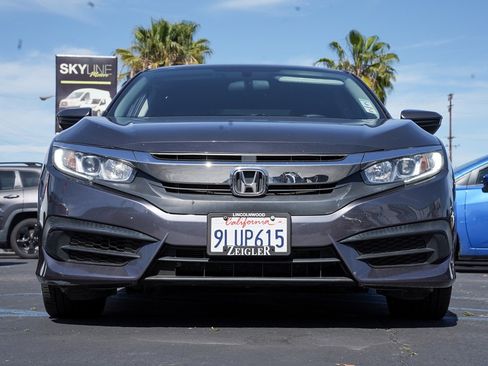 Used 2018 Honda Civic LX image 3