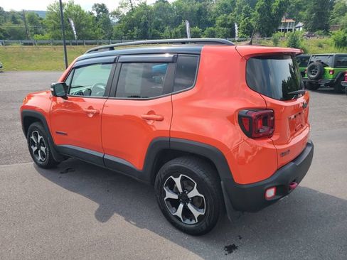 Used 2021 Jeep Renegade Trailhawk w/ Sun & Sound Group AWD/4WD image 3