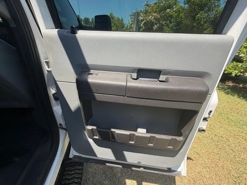 Used 2015 Ford F350 XL w/ Power Equipment Group AWD/4WD image 23
