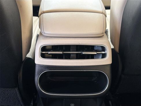 Used 2022 Genesis GV70 2.5T w/ Select Package image 29