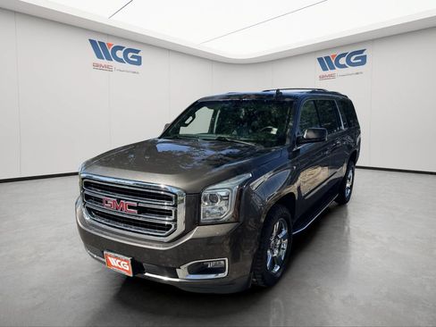 Used 2019 GMC Yukon XL SLT AWD/4WD image 6