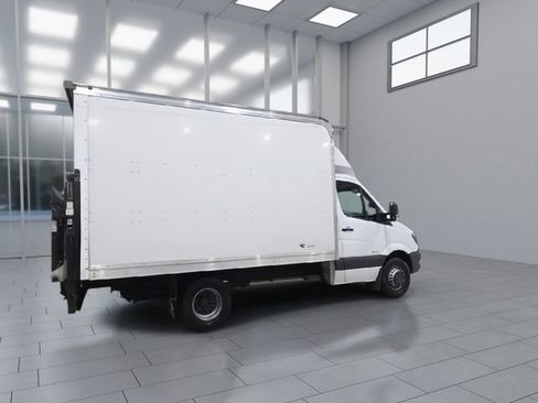 Used 2016 Freightliner Sprinter 3500 image 8