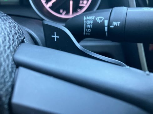 Used 2024 Toyota Camry SE image 17