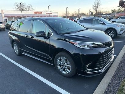 Certified 2023 Toyota Sienna Platinum