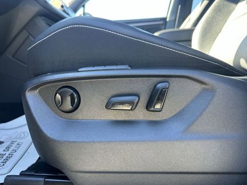 Certified 2023 Volkswagen Tiguan SEL R-Line image 14