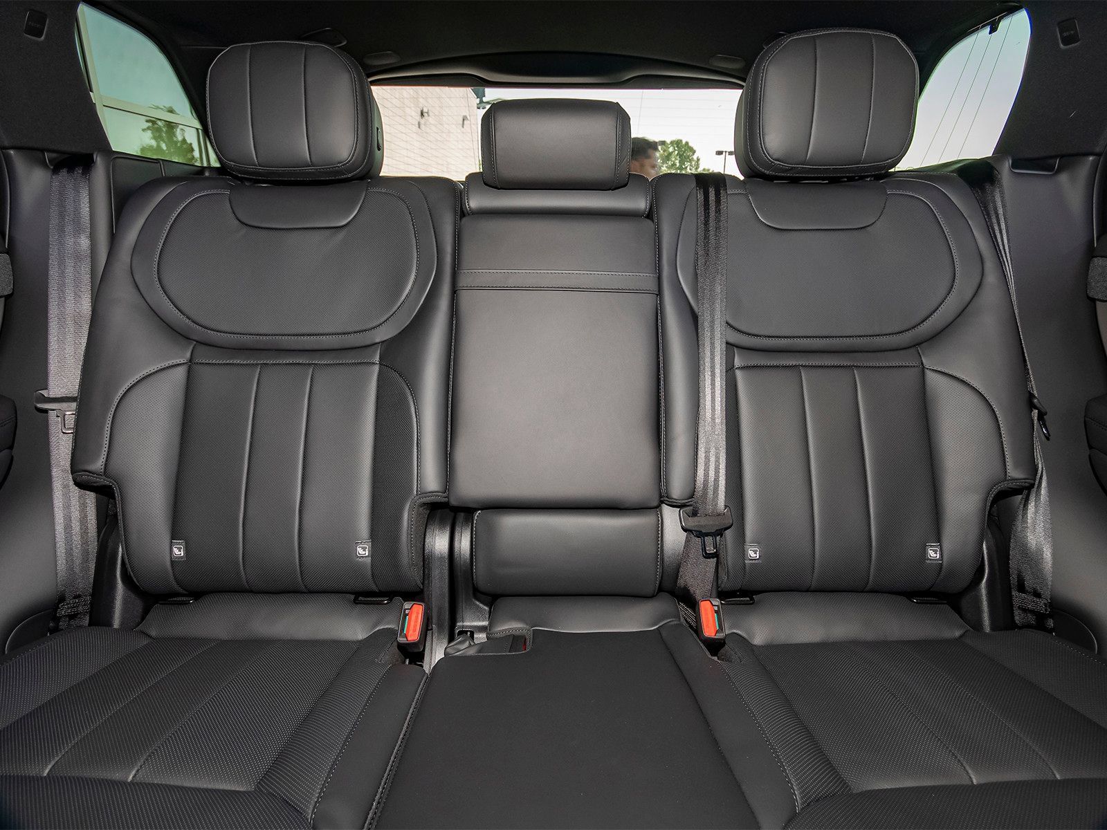 New 2026 Land Rover Range Rover Sport SE AWD/4WD image 45