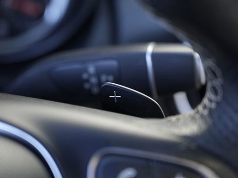 Used 2018 Mercedes-Benz CLA 250 4MATIC image 25