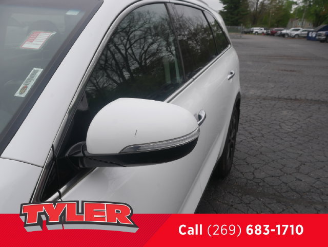Used 2020 Kia Sorento EX AWD/4WD image 11