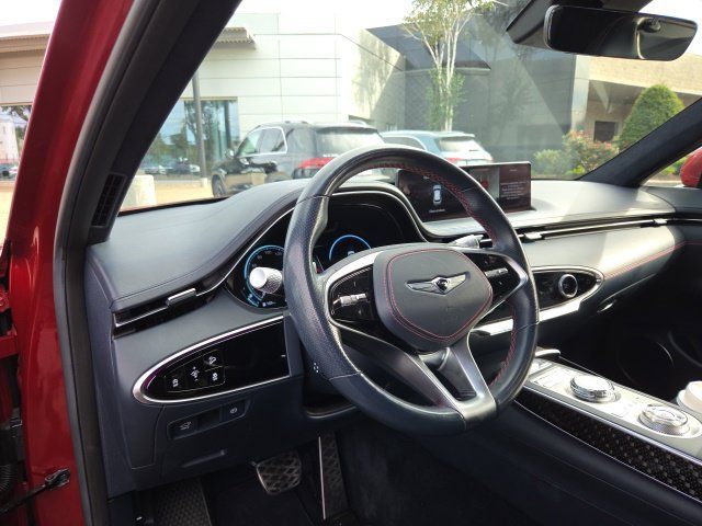 Used 2022 Genesis GV70 3.5T Sport w/ Sport Prestige Package AWD/4WD image 5