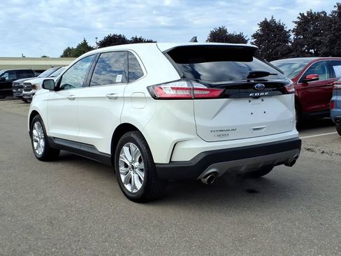 Used 2023 Ford Edge Titanium AWD/4WD image 3