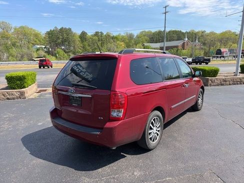 Used 2012 Kia Sedona EX w/ Luxury Pkg FWD image 6