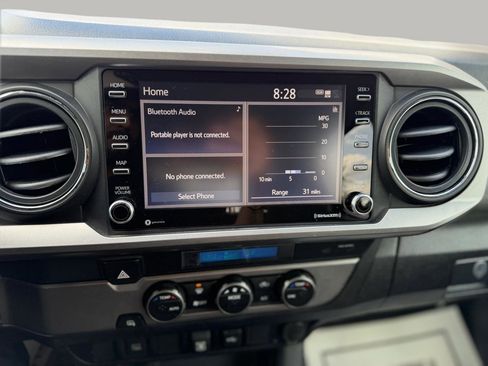 Used 2021 Toyota Tacoma SR5 image 31