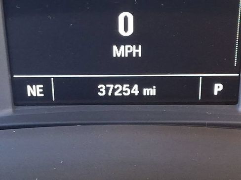 Used 2022 Chevrolet Equinox LS AWD/4WD image 19