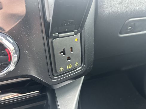 New 2025 Ford F250 Lariat w/ Lariat Ultimate Package image 37