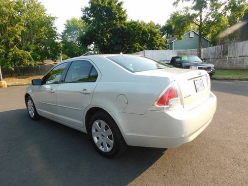 Used 2008 Ford Fusion S FWD image 4
