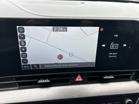 Certified 2025 Kia Sportage EX AWD/4WD image 21