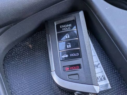 Certified 2025 Acura TLX w/ Technology Package image 33