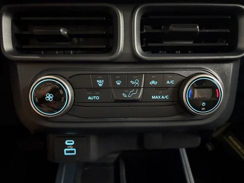 Used 2022 Ford Maverick XL FWD image 42