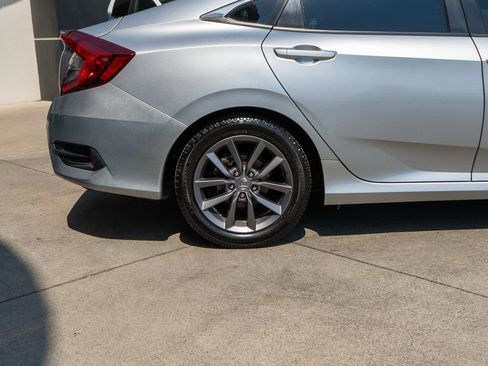 Used 2020 Honda Civic EX image 33