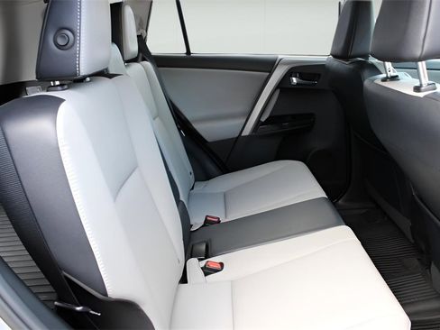 Certified 2016 Toyota RAV4 Limited image 22