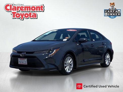 Certified 2025 Toyota Corolla LE w/ LE Premium Package FWD image 1