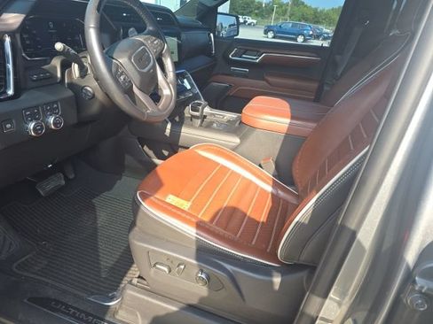 Used 2024 GMC Sierra 1500 Denali Ultimate AWD/4WD image 3