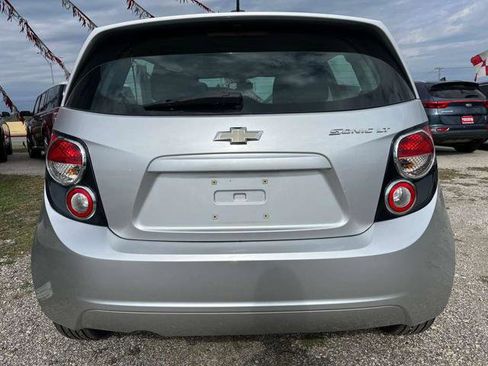 Used 2016 Chevrolet Sonic LT image 6